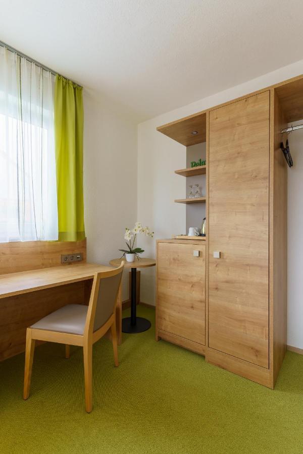 Hotel Rosenstein Heubach  ภายนอก รูปภาพ