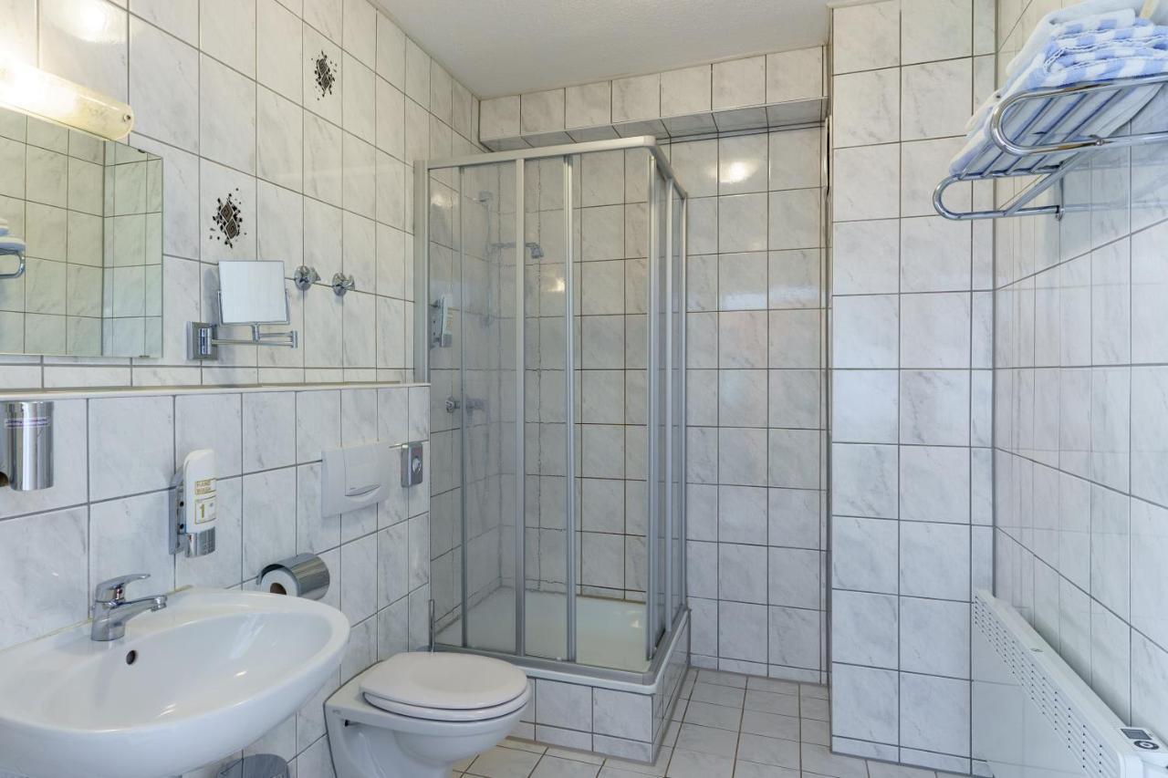 Hotel Rosenstein Heubach  ภายนอก รูปภาพ
