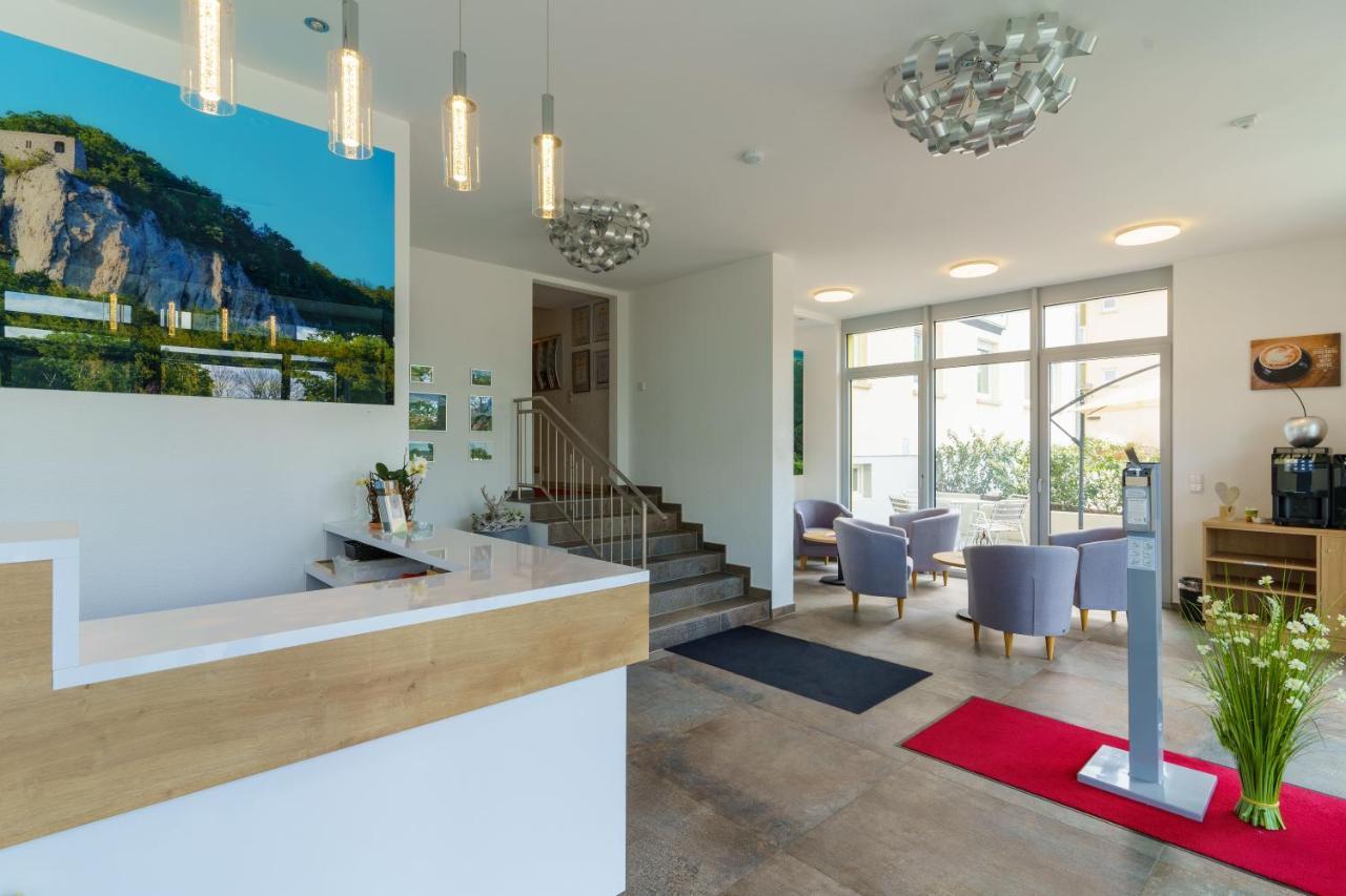 Hotel Rosenstein Heubach  ภายนอก รูปภาพ
